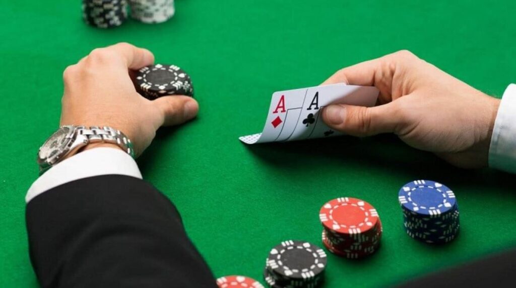 chiến thuật Deep Stack Poker b52